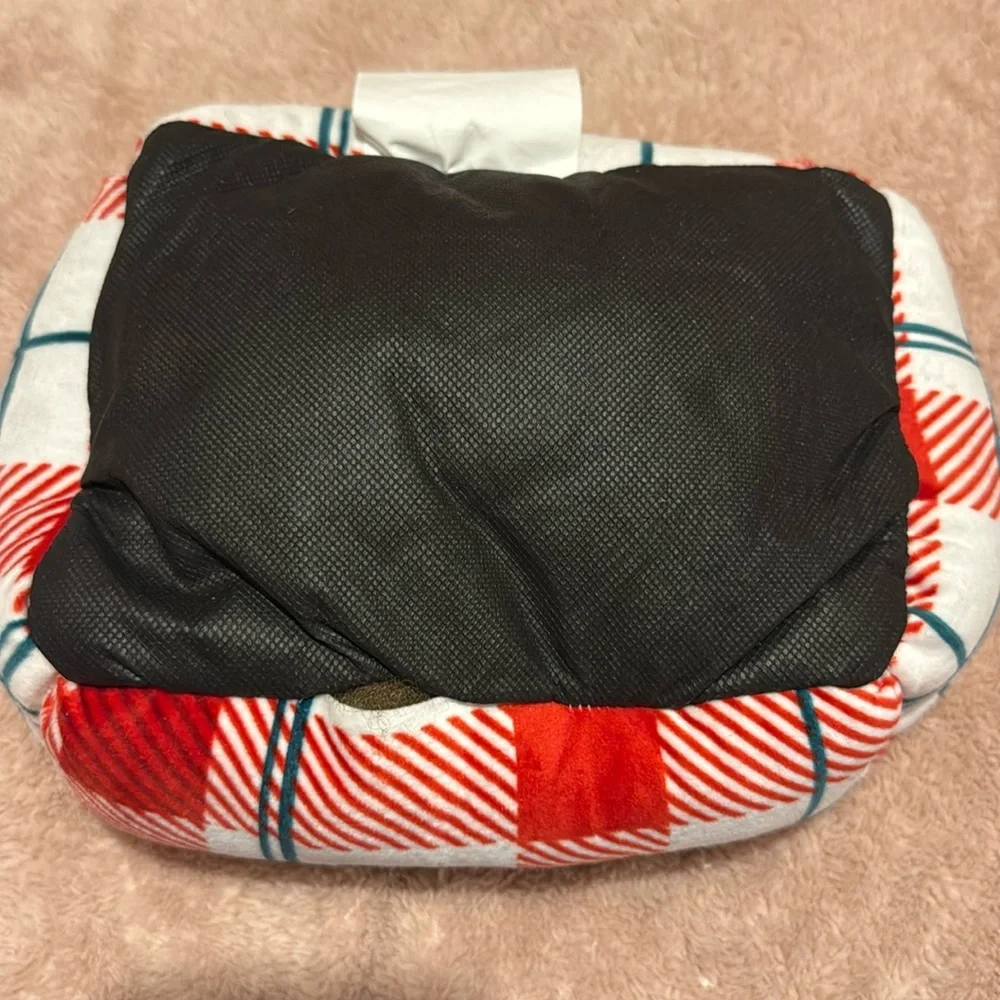 Small Pet Christmas Bed